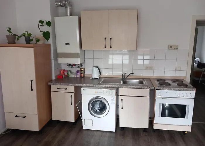 200 Meter Zum Rheinauhafen