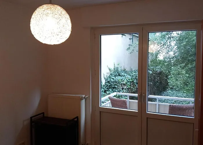 200 Meter Zum Rheinauhafen 民宿