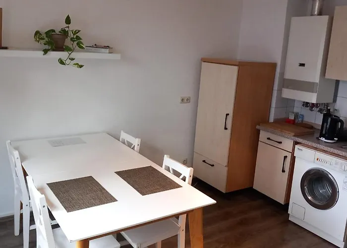 200 Meter Zum Rheinauhafen *