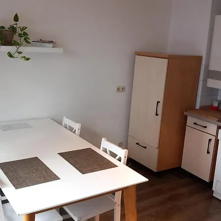 200 Meter Zum Rheinauhafen *