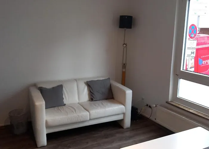 Privatunterkunft 200 Meter Zum Rheinauhafen Köln